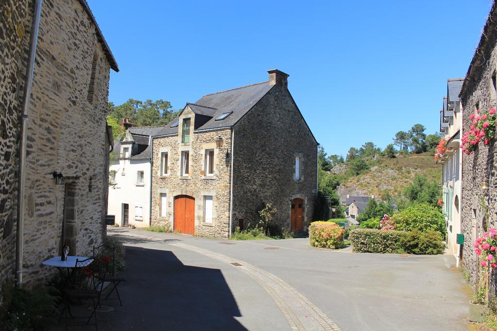 "Number 26" Town House Rochefort-en-Terre Exterior foto